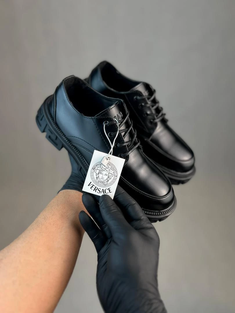 لوفر ورساچه